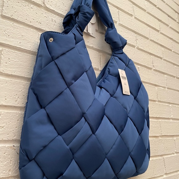 Anthropologie knotted large on the go bag - Picture 4 of 9